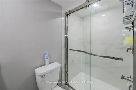 24 Baintree Way Cambridge ON N1T 2H3