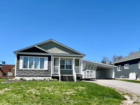 7 Williams Drive Bancroft ON K0L 1C0