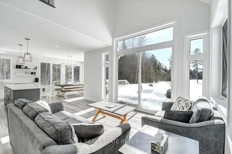 15 Vanluven Lane Bancroft ON K0L 1C0