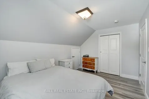 15 Vanluven Lane Bancroft ON K0L 1C0