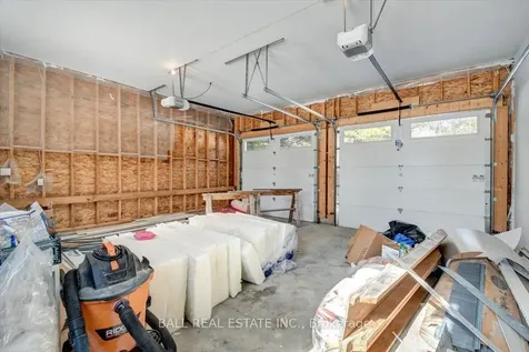 15 Vanluven Lane Bancroft ON K0L 1C0