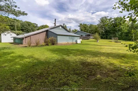 16455 Highway 35 N/a Algonquin Highlands ON K0M 1S0