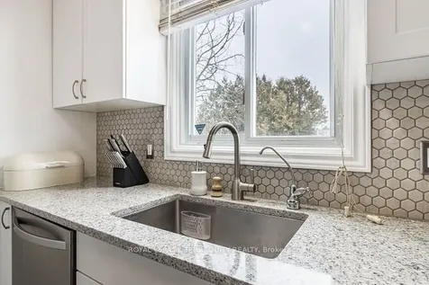 96 Hillmer Road Cambridge ON N1R 6B6