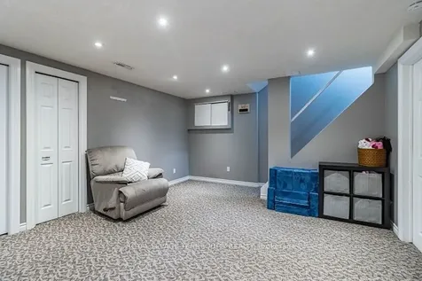 96 Hillmer Road Cambridge ON N1R 6B6