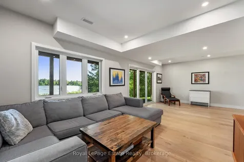 4318 Glamorgan Road Dysart Et Al ON K0M 1S0