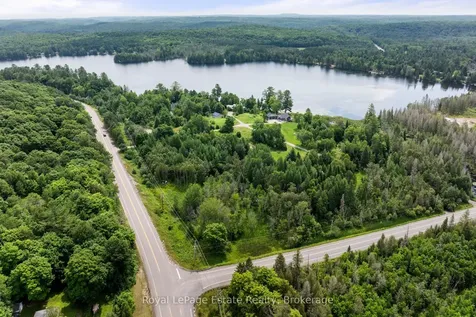 4318 Glamorgan Road Dysart Et Al ON K0M 1S0