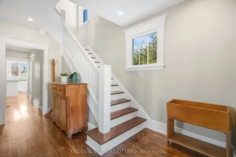 46 Ormond Street Brockville ON K6V 2K4