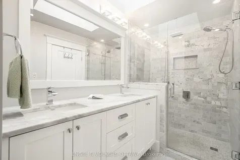 46 Ormond Street Brockville ON K6V 2K4