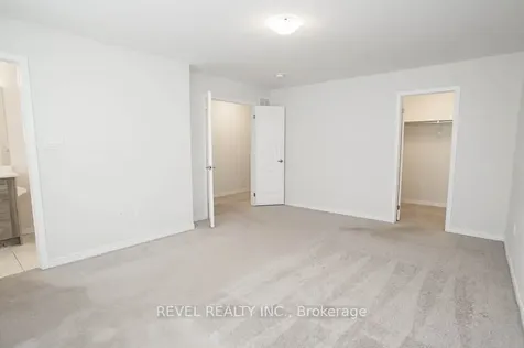 109 Munro Circle Brantford ON N3T 0R4