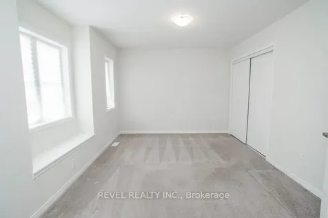 109 Munro Circle Brantford ON N3T 0R4