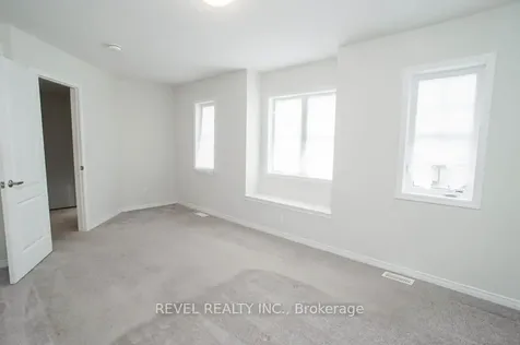 109 Munro Circle Brantford ON N3T 0R4