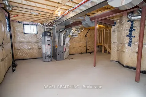 109 Munro Circle Brantford ON N3T 0R4