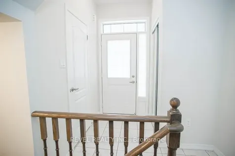 109 Munro Circle Brantford ON N3T 0R4