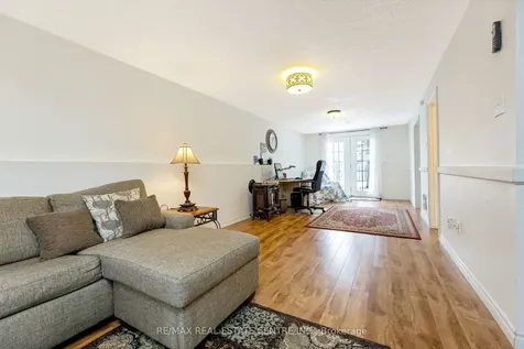 570 Halberstadt Circle Cambridge ON N3H 5J6