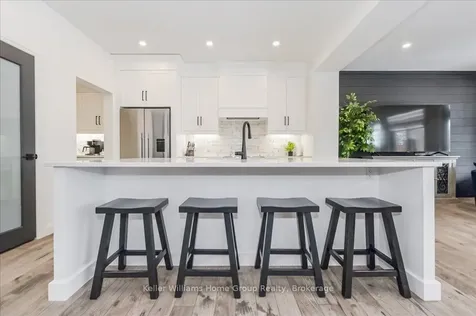 71 Rea Drive Centre Wellington ON N1M 0H5