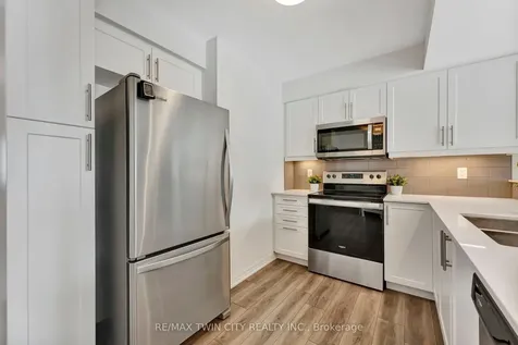 48 Bawcutt Crescent Brant ON N3L 0G6