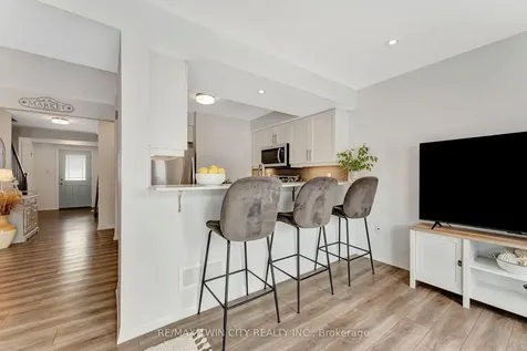 48 Bawcutt Crescent Brant ON N3L 0G6