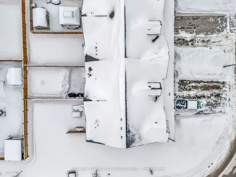 48 Bawcutt Crescent Brant ON N3L 0G6