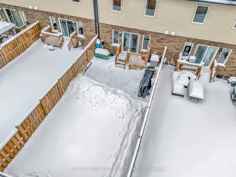 48 Bawcutt Crescent Brant ON N3L 0G6