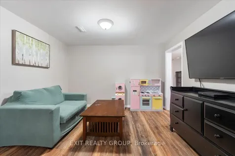 40 Kawartha Court Belleville ON K8N 0C1