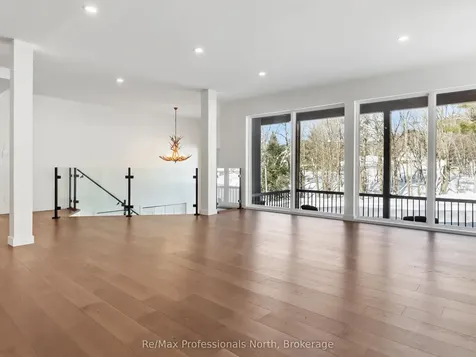 43 Glendale Road Bracebridge ON P1L 1B3
