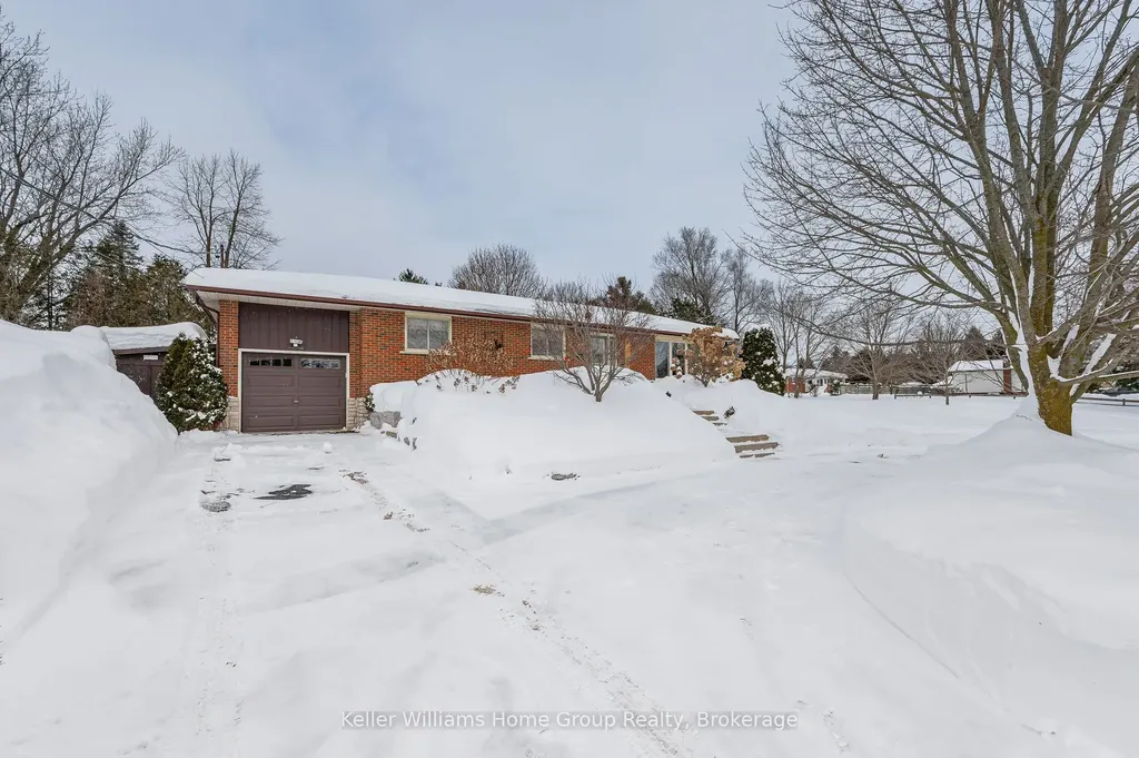 170 Barnett Crescent Centre Wellington ON N1M 3E5