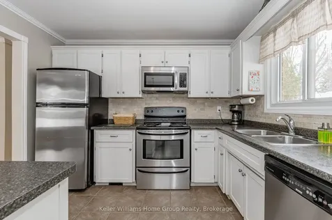 170 Barnett Crescent Centre Wellington ON N1M 3E5