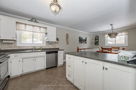 170 Barnett Crescent Centre Wellington ON N1M 3E5