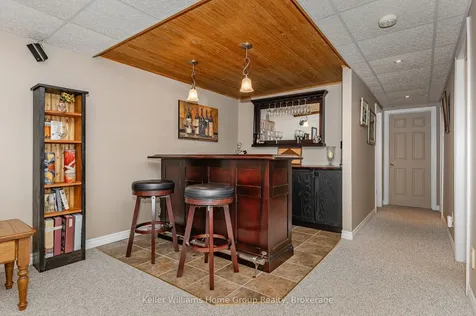 170 Barnett Crescent Centre Wellington ON N1M 3E5