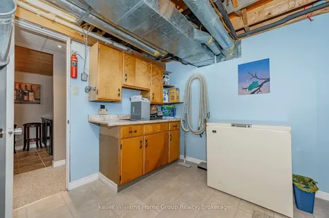 170 Barnett Crescent Centre Wellington ON N1M 3E5