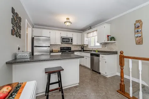 170 Barnett Crescent Centre Wellington ON N1M 3E5