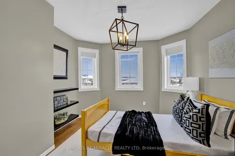 139 Langlaw Drive Cambridge ON N1P 1H9