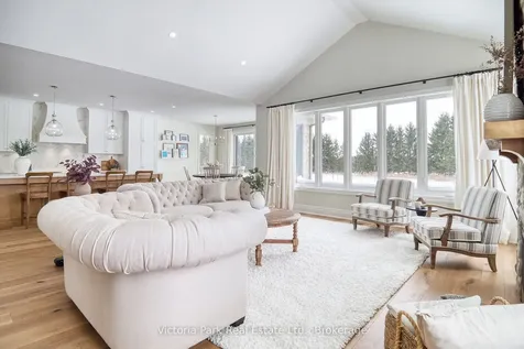 30 Inverhill Road Centre Wellington ON N0B 1B0