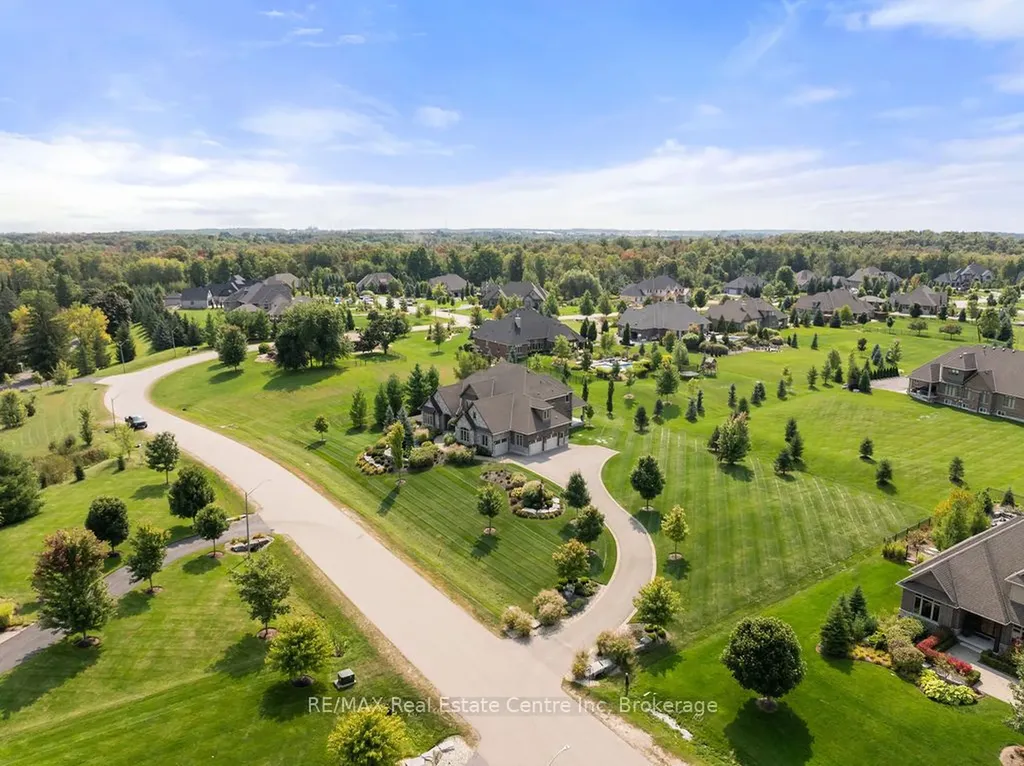 84 Old Ruby Lane Puslinch ON N0B 2J0