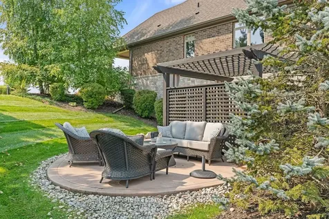 84 Old Ruby Lane Puslinch ON N0B 2J0