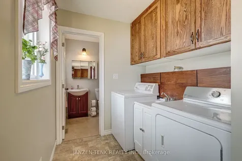 10488 Peters Court Bayham ON N5H 2R3