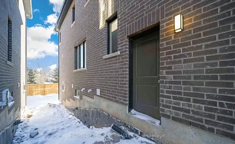 19 Tyler Avenue N Erin ON N0B 1T0