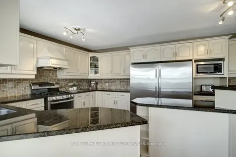 116 Darren Crescent Cambridge ON N3C 3Y9