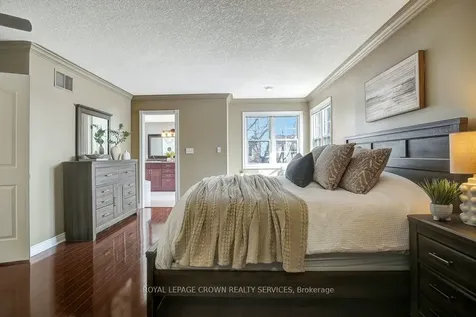 116 Darren Crescent Cambridge ON N3C 3Y9