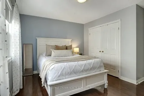 116 Darren Crescent Cambridge ON N3C 3Y9