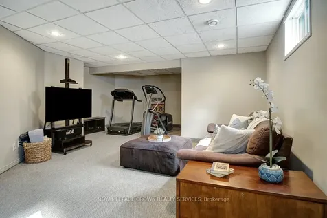 116 Darren Crescent Cambridge ON N3C 3Y9