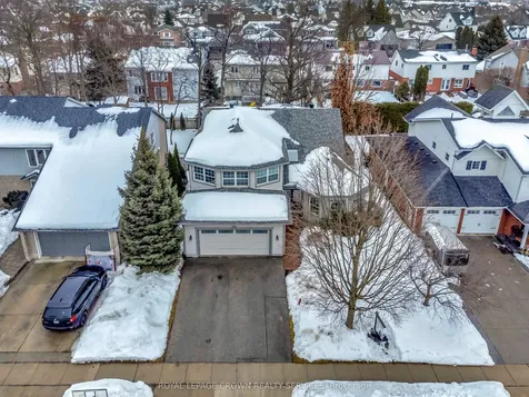 116 Darren Crescent Cambridge ON N3C 3Y9