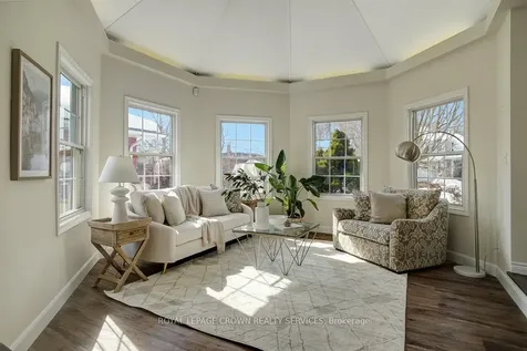 116 Darren Crescent Cambridge ON N3C 3Y9