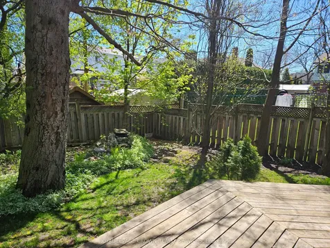 116 Darren Crescent Cambridge ON N3C 3Y9