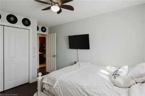 497 Sunset Boulevard Saugeen Shores ON N0H 2C1