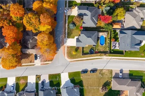 497 Sunset Boulevard Saugeen Shores ON N0H 2C1