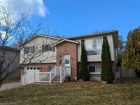 838 Mackendrick Drive Kincardine ON N2Z 1L7