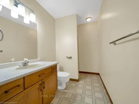 838 Mackendrick Drive Kincardine ON N2Z 1L7