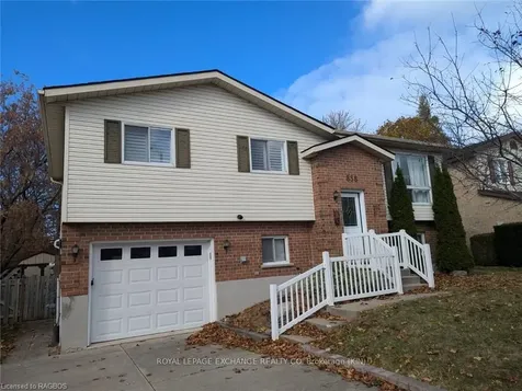 838 Mackendrick Drive Kincardine ON N2Z 1L7