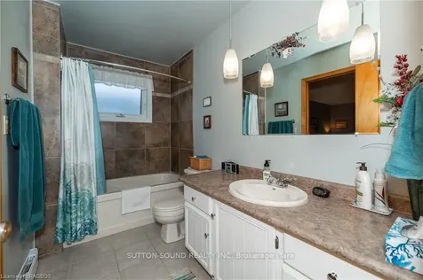 1940 8th Avenue E Owen Sound ON N4K 3C3